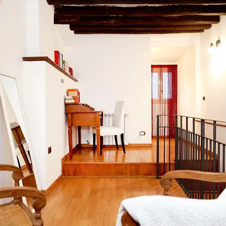 Torripa Group - Trastevere Гостевой дом 4*