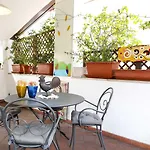 Affittacamere Trastevere - Torripagroup 4*